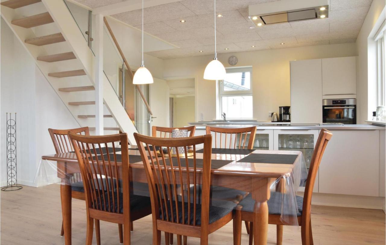 3 Bedroom Stunning Home In 링쾨빙 외부 사진